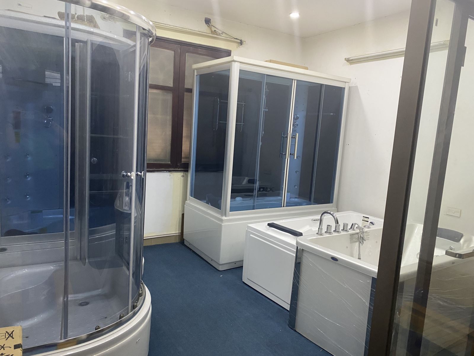 Không gian trưng bày phòng xông hơi của Nội Thất Phương Đông.