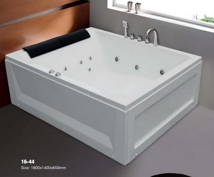 Bồn tắm Daros có loại nào