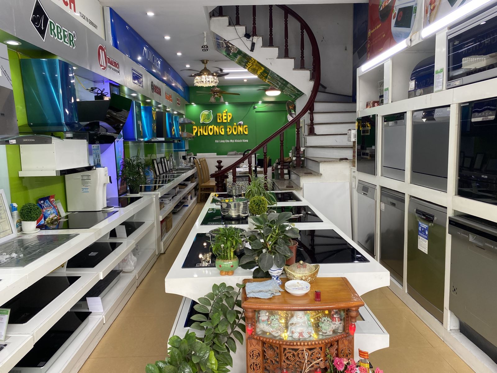Set up bên trong chi nhánh Nội THất Phương Đông tại Vĩnh Phúc