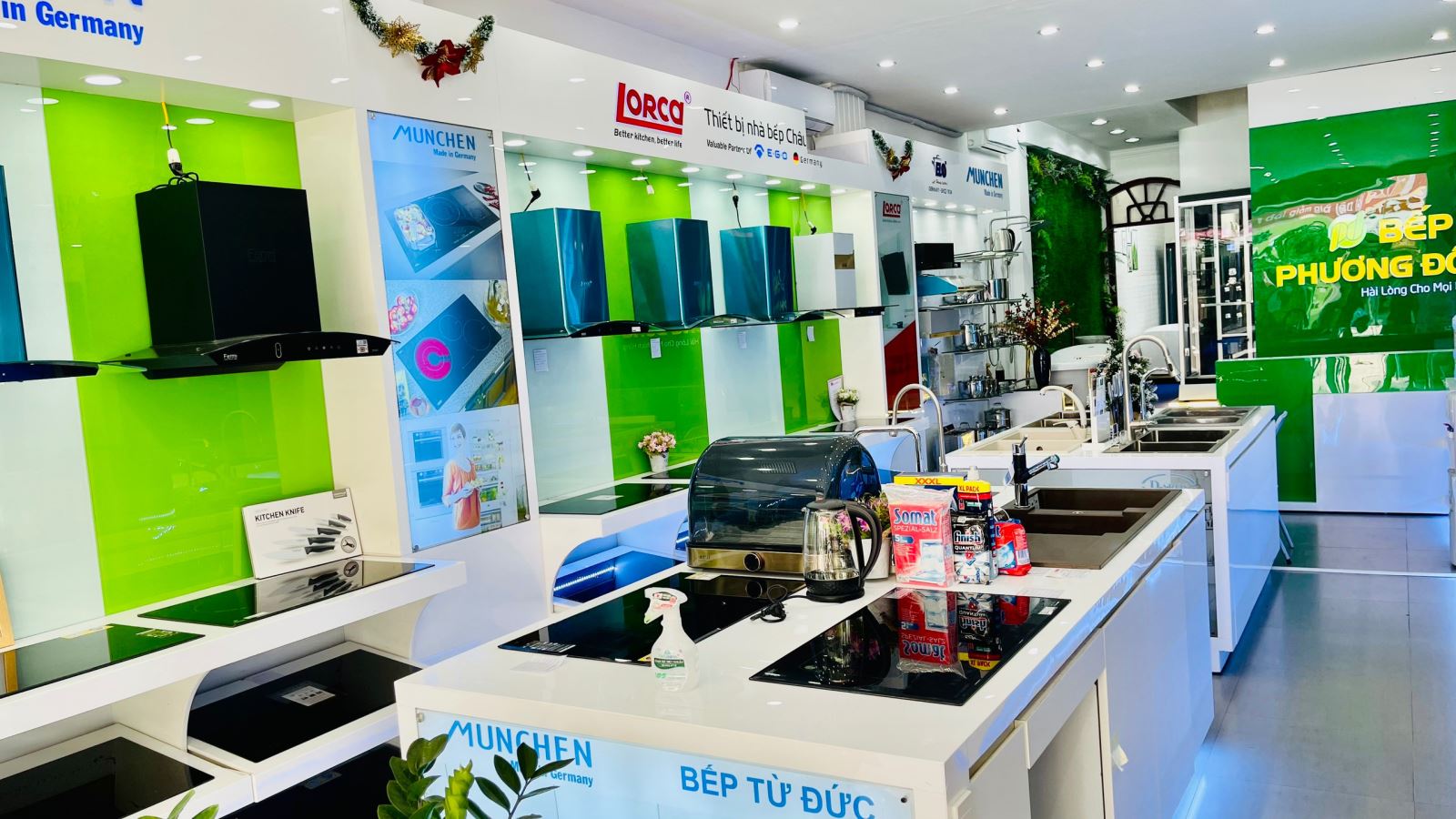 Hình ảnh không gian bồn tắm của Phương Đông