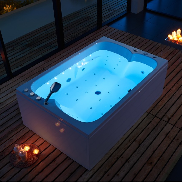 bon-tam-massage-suc-khi-daros-3200-cao-cap-nhap-khau-ban-chay