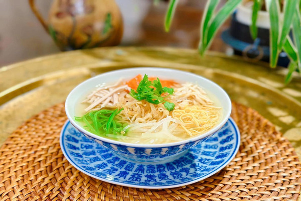  Thành phẩm canh mực bắt mắt, hấp dẫn