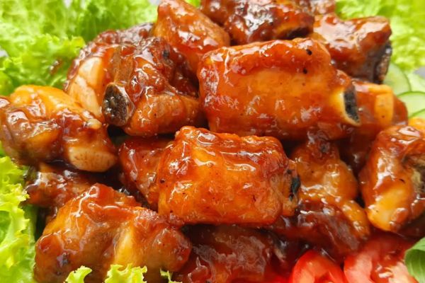 Sườn xào chua ngọt