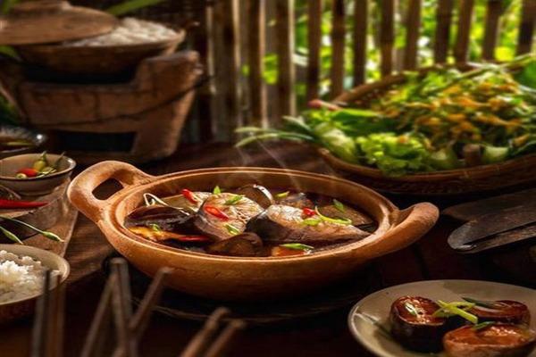Cá kho ngon, chắc cá thấm đẫm gia vị